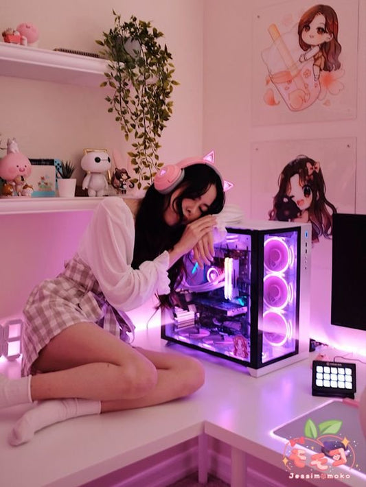 15 Wacky Accessories That'll Spice Up Your Desk Setup Theme - Goblintechkeys